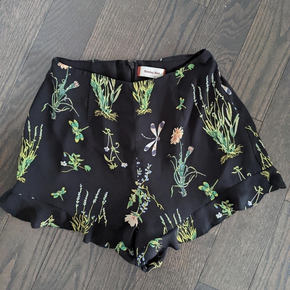 Sunday Best Tropical Short